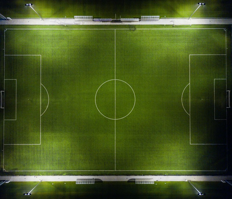 电竞世界杯：中国队夺得英雄联盟冠军